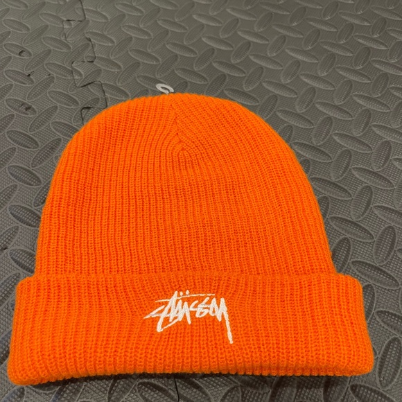 Stussy Beanie Hat Cap Cuff 2017 Made In USA Mens Streetwear Skate Orange NWOT - Picture 1 of 9